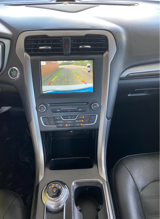 2018 Ford Fusion Image 17