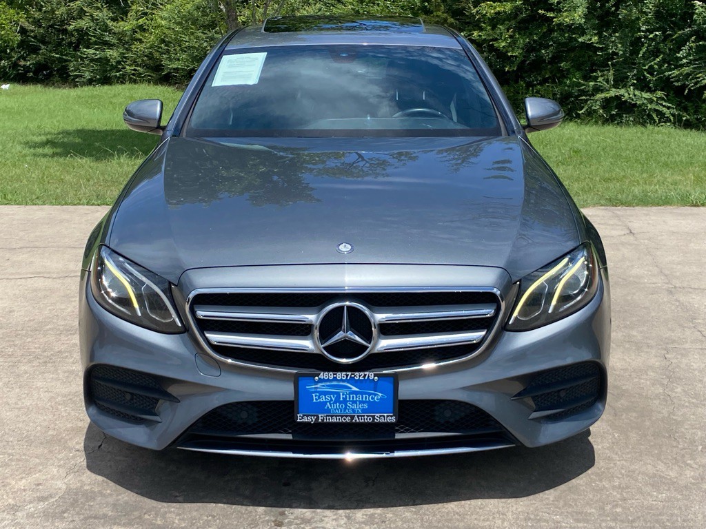 2017 Mercedes-Benz E-Class Image 2