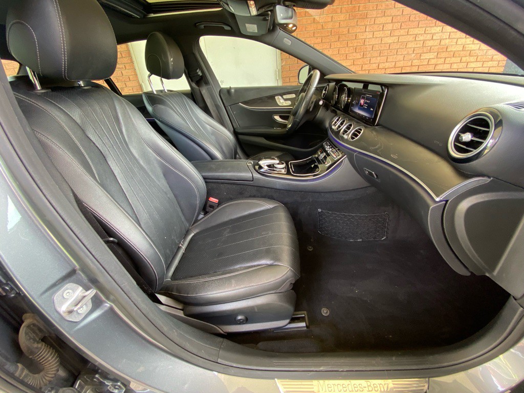 2017 Mercedes-Benz E-Class Image 17