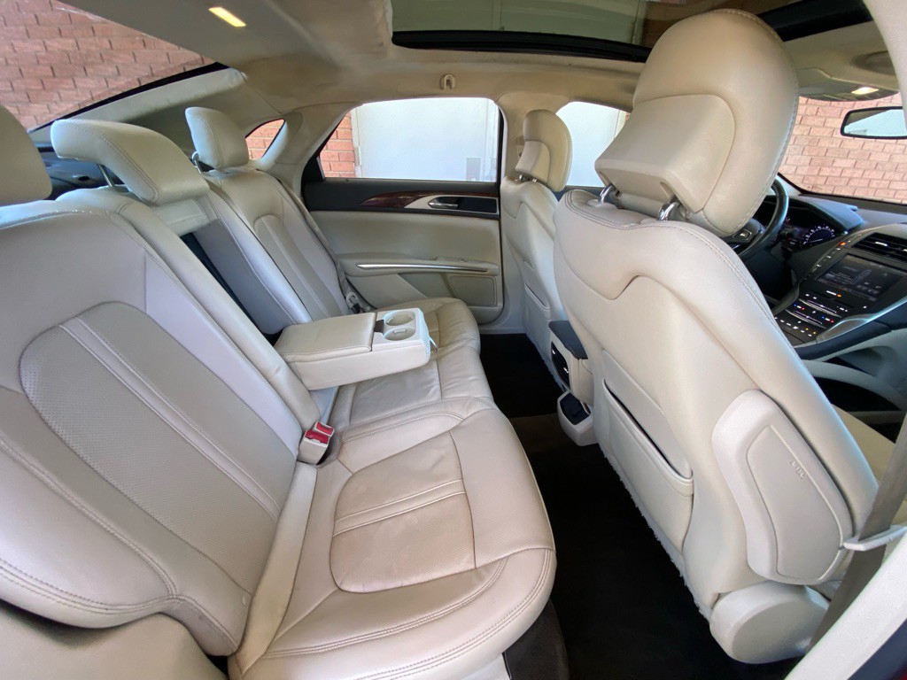 2013 Lincoln MKZ Image 12