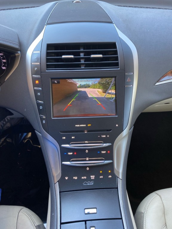 2013 Lincoln MKZ Image 15