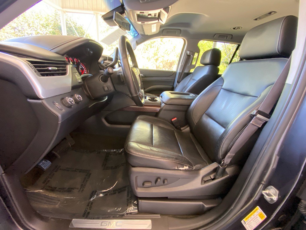 2015 GMC Yukon Image 9