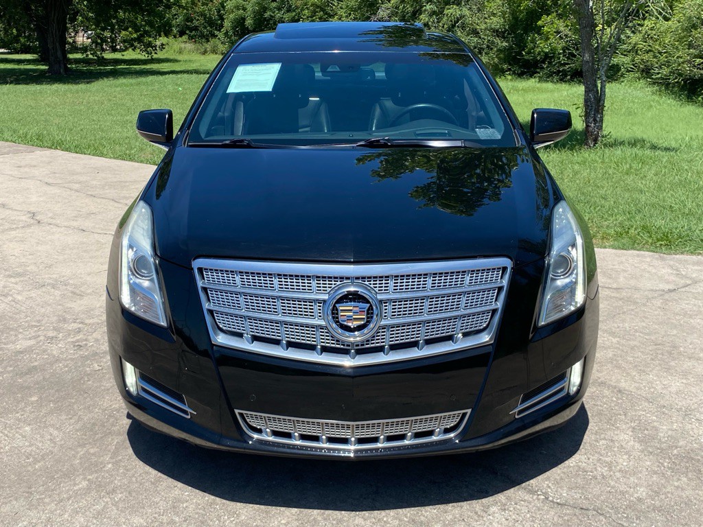 2013 Cadillac XTS Image 2
