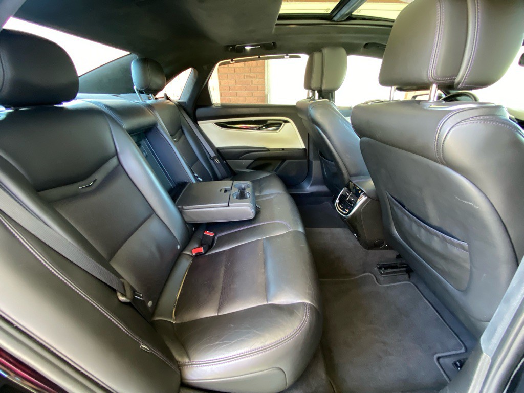 2013 Cadillac XTS Image 14