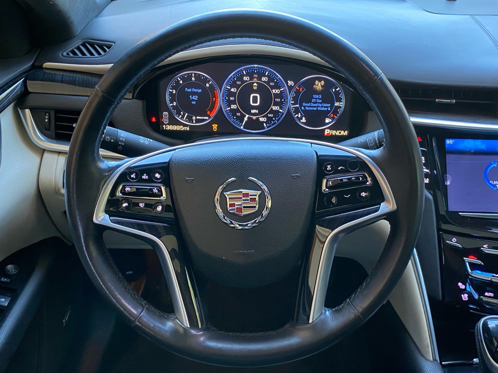 2013 Cadillac XTS Image 18