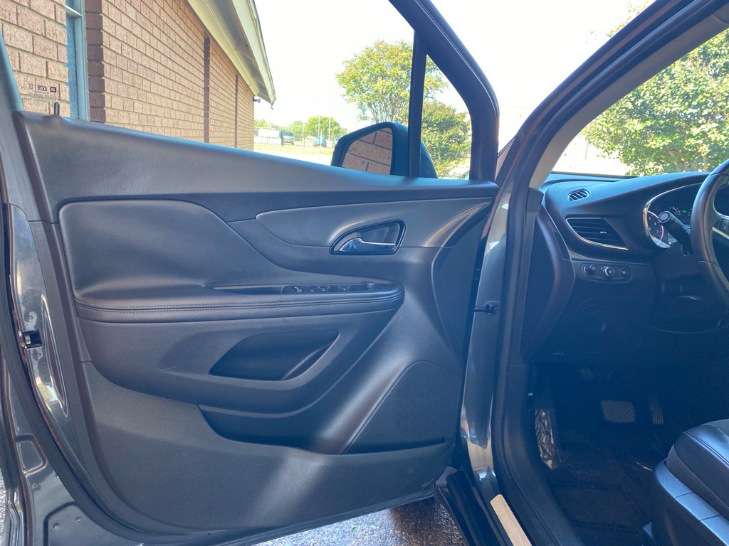 2018 Buick Enclave Image 8