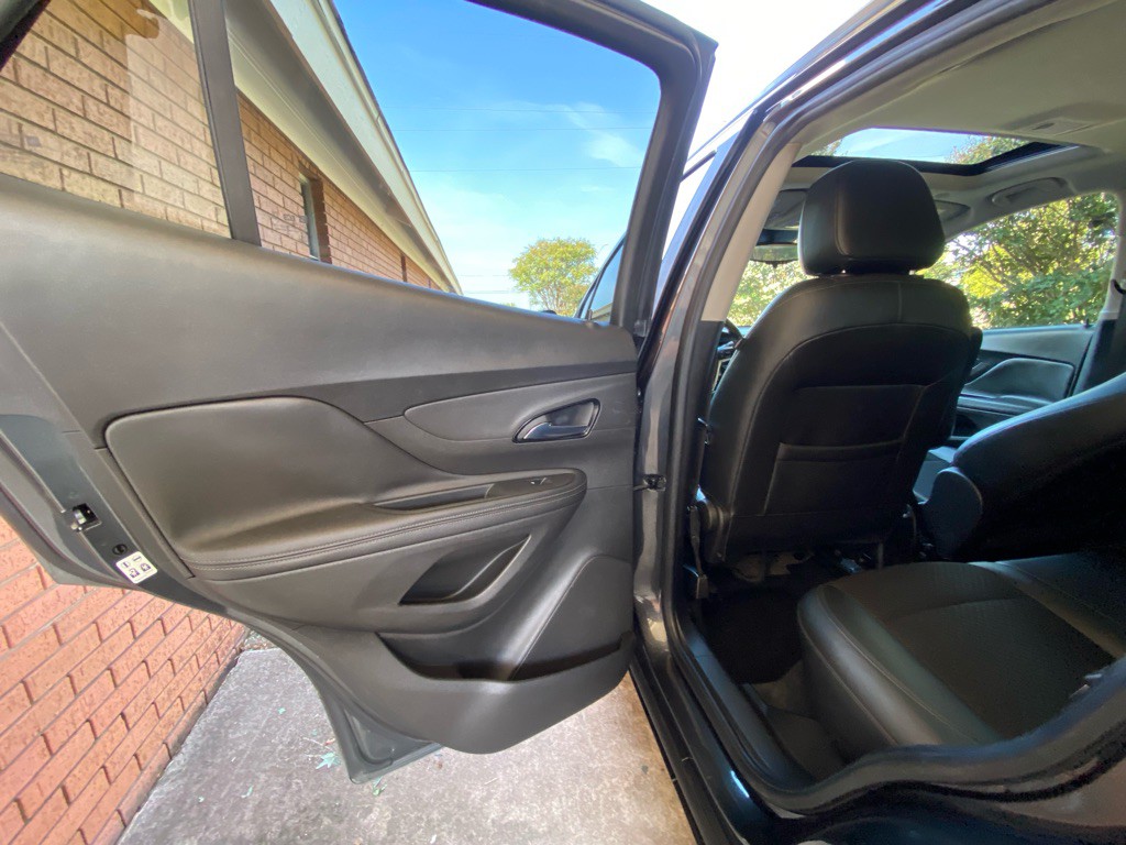 2018 Buick Enclave Image 10