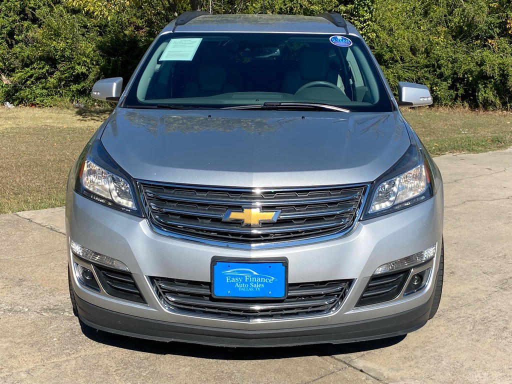 2015 Chevrolet Traverse Image 2