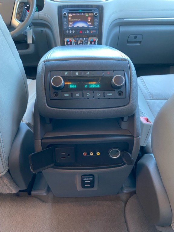 2015 Chevrolet Traverse Image 12