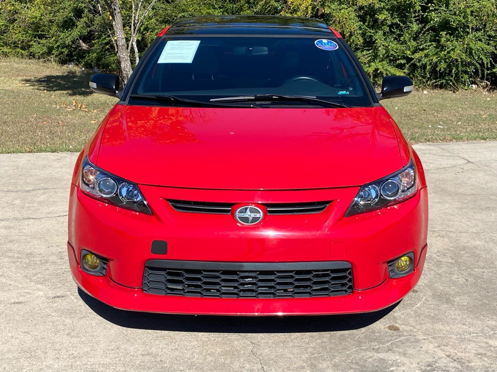 2013 Scion tC Image 2