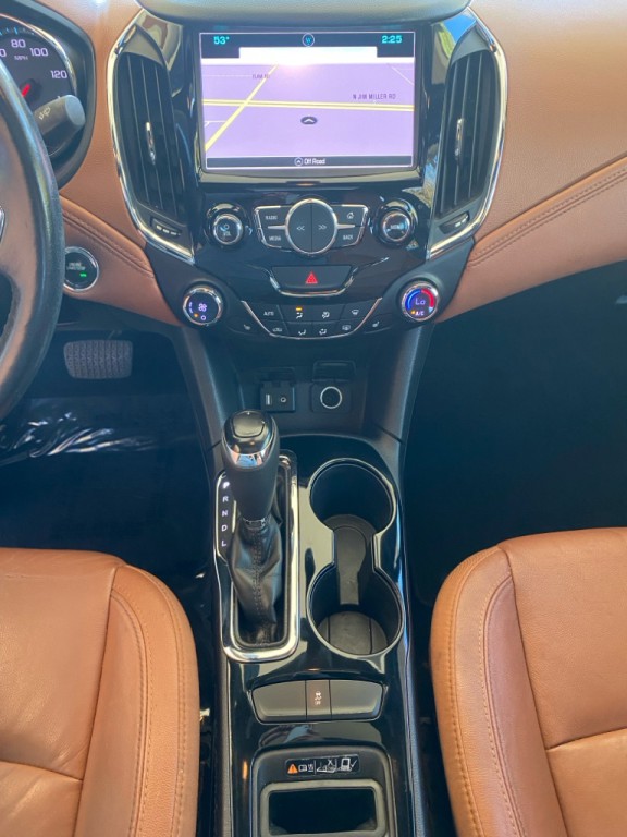 2016 Chevrolet Cruze Image 18