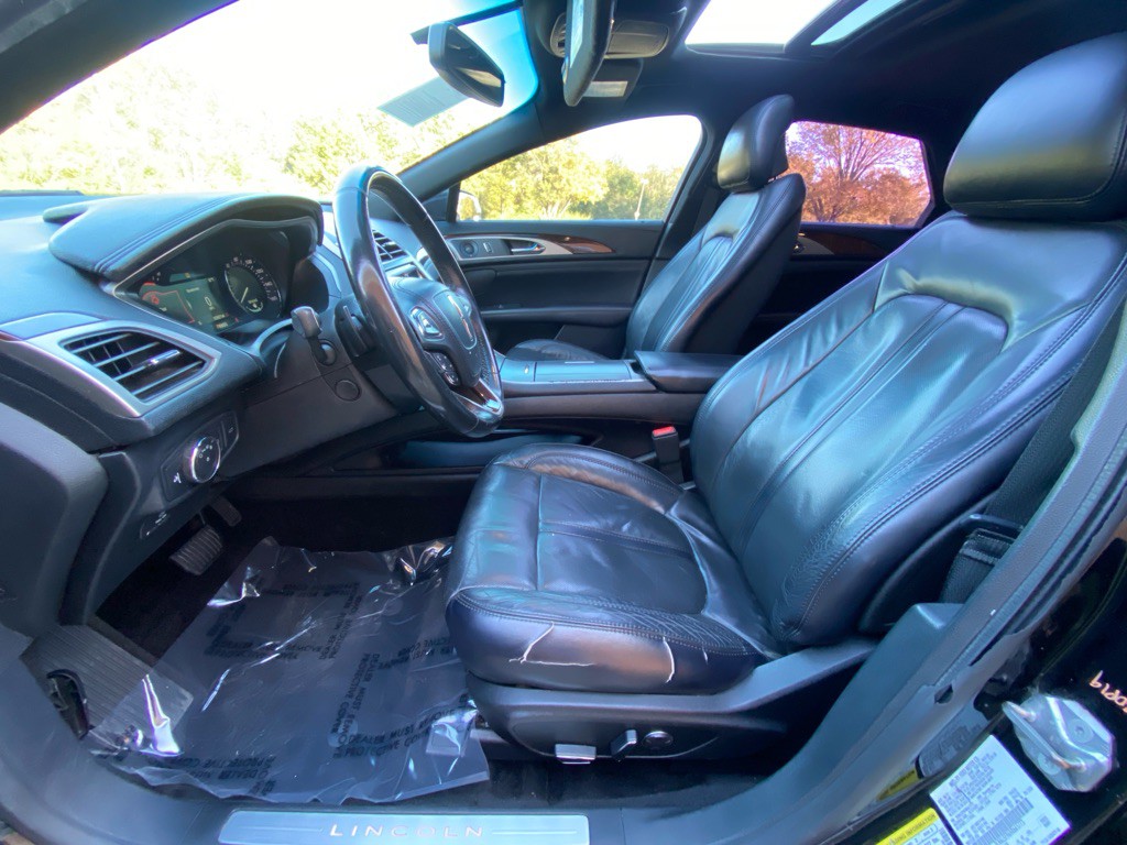 2017 Lincoln MKZ Image 8