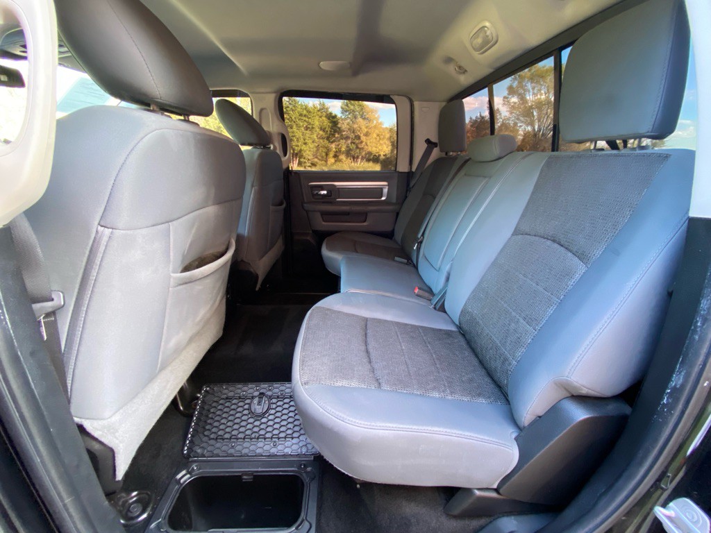 2014 RAM 1500 Image 10