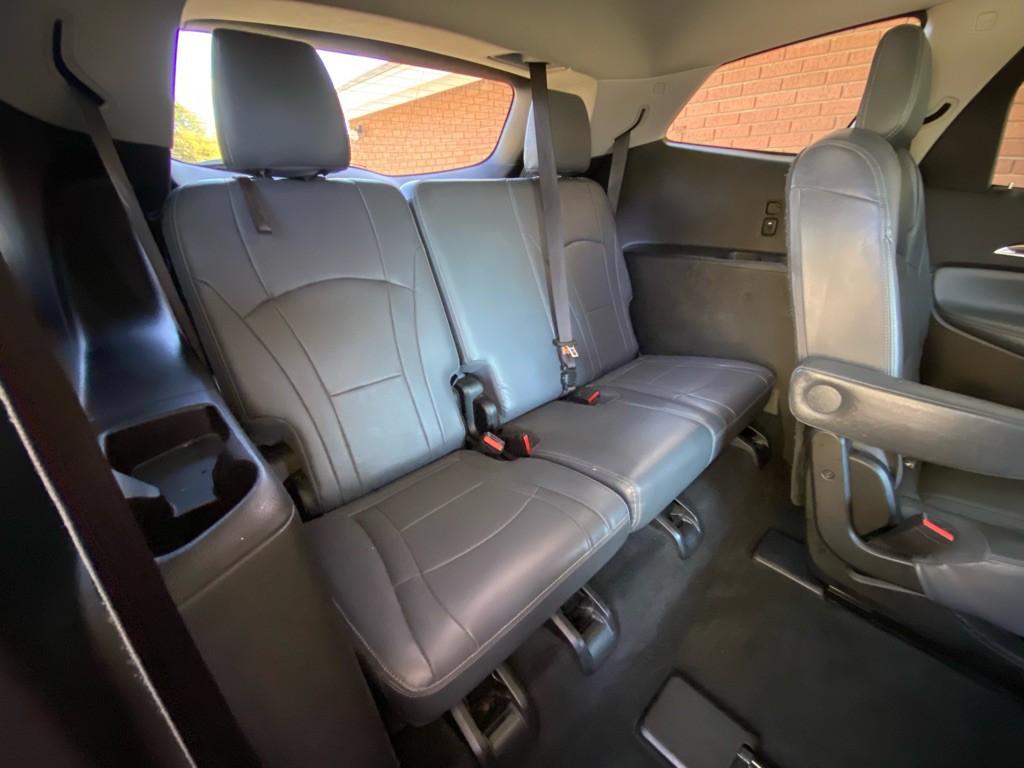 2018 Buick Enclave Image 12