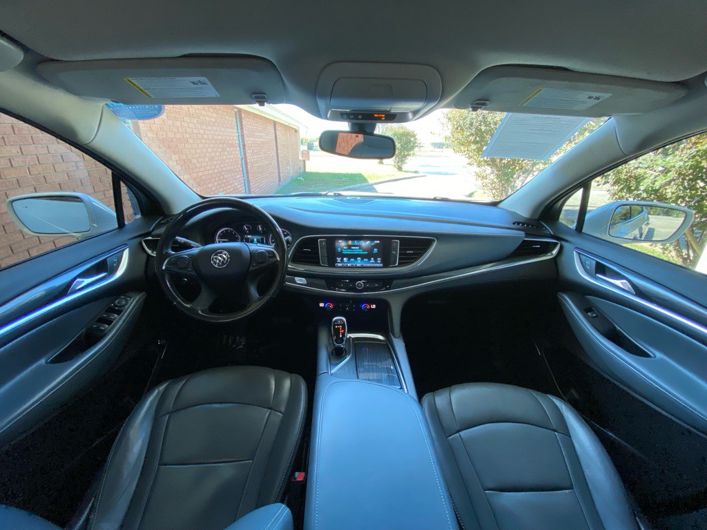 2018 Buick Enclave Image 16