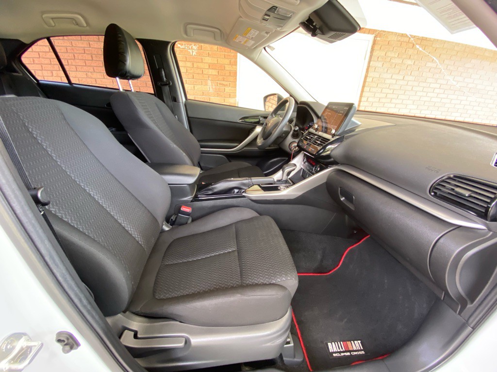 2023 Mitsubishi Eclipse Image 14