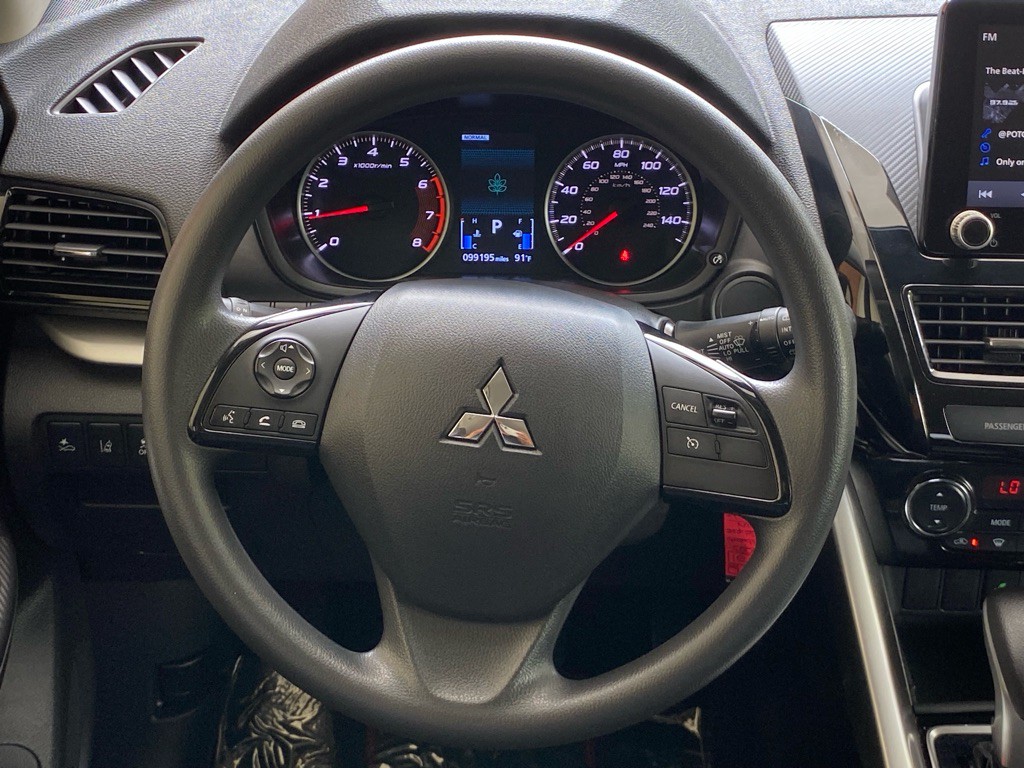 2023 Mitsubishi Eclipse Image 16