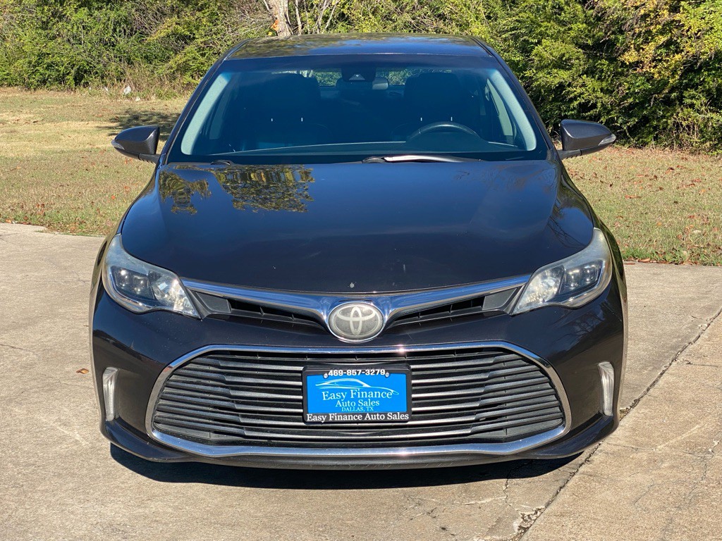 2018 Toyota Avalon Image 2