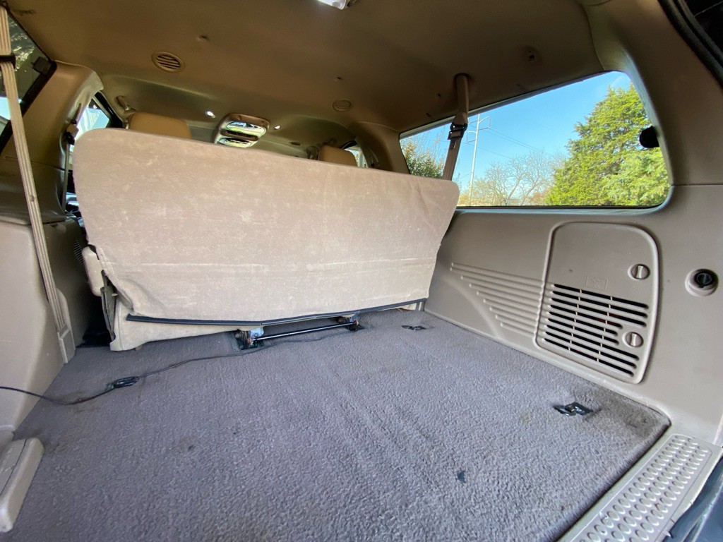 2000 Ford Excursion Image 17