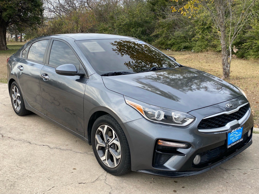 2021 Kia Forte Image 3