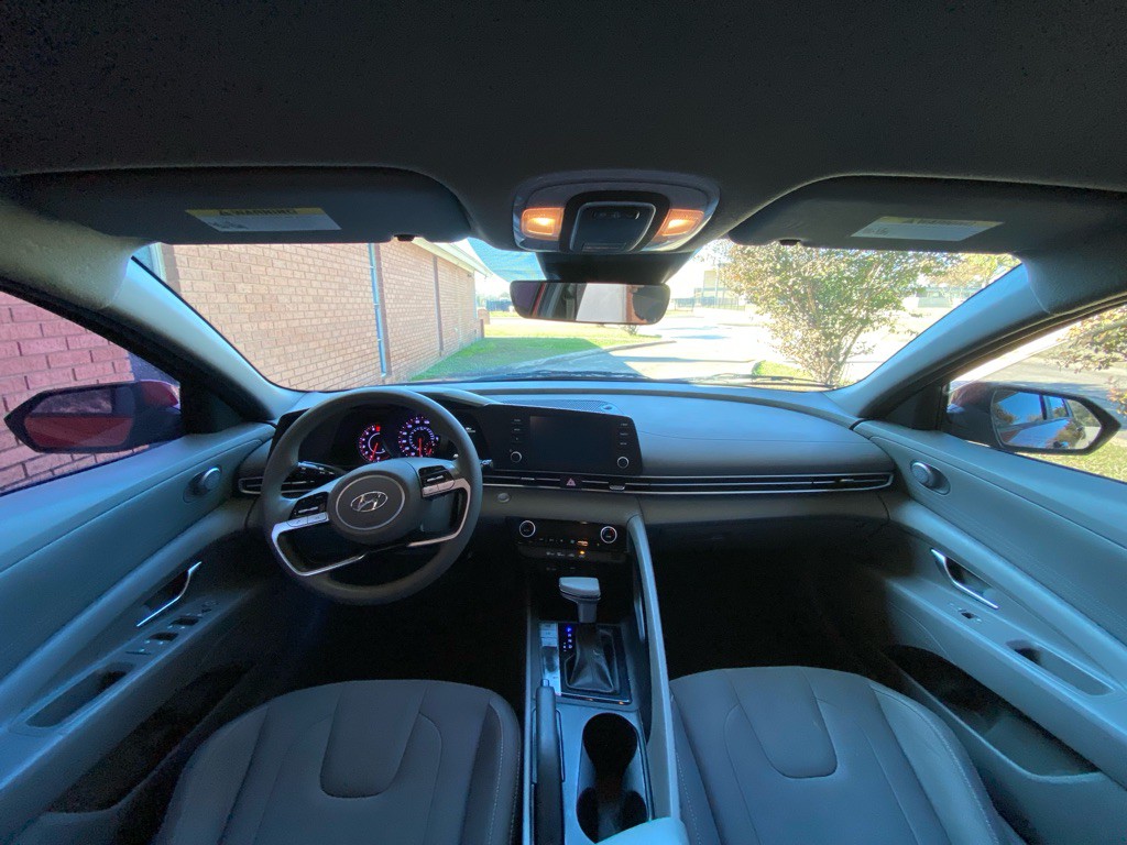 2022 Hyundai Elantra Image 14