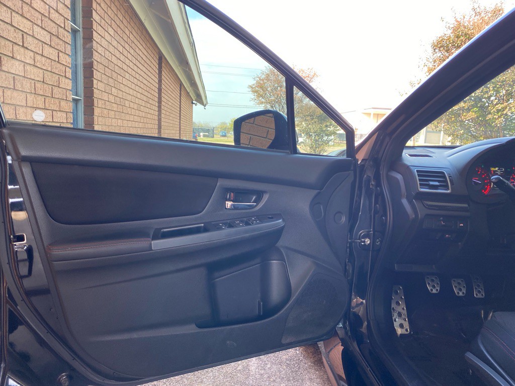 2016 Subaru WRX Image 8