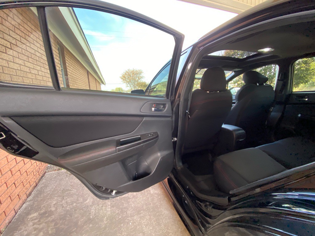 2016 Subaru WRX Image 10