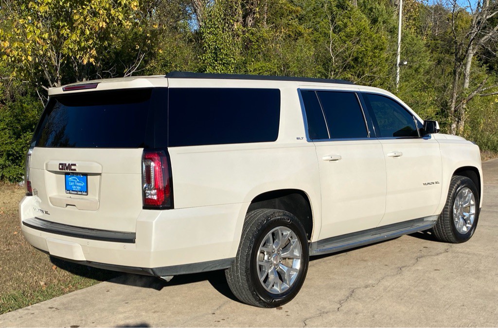 2015 GMC Yukon Image 6