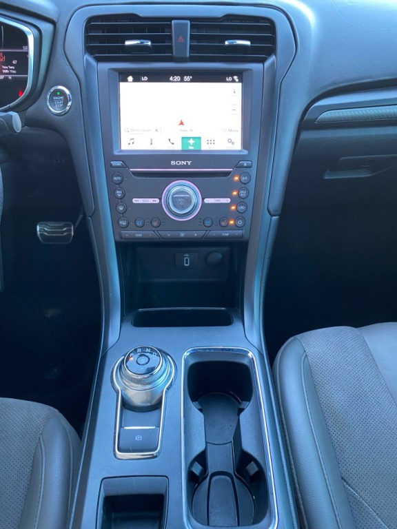 2017 Ford Fusion Image 19