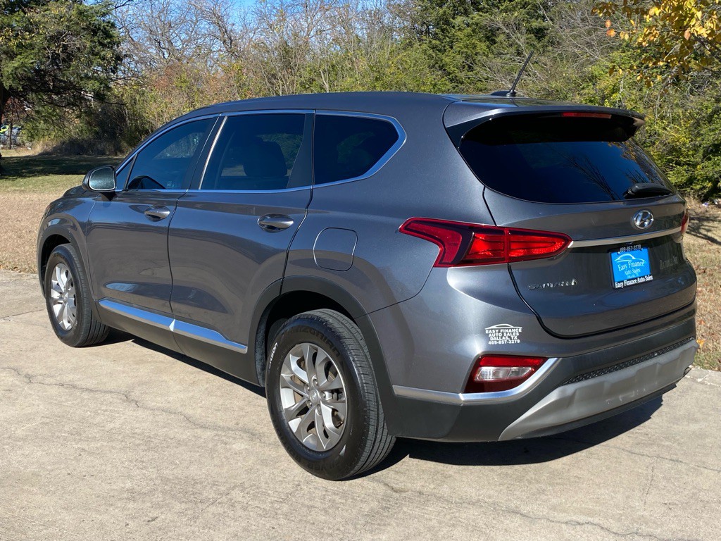 2019 Hyundai Santa Fe Image 6