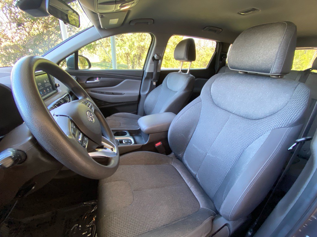 2019 Hyundai Santa Fe Image 10