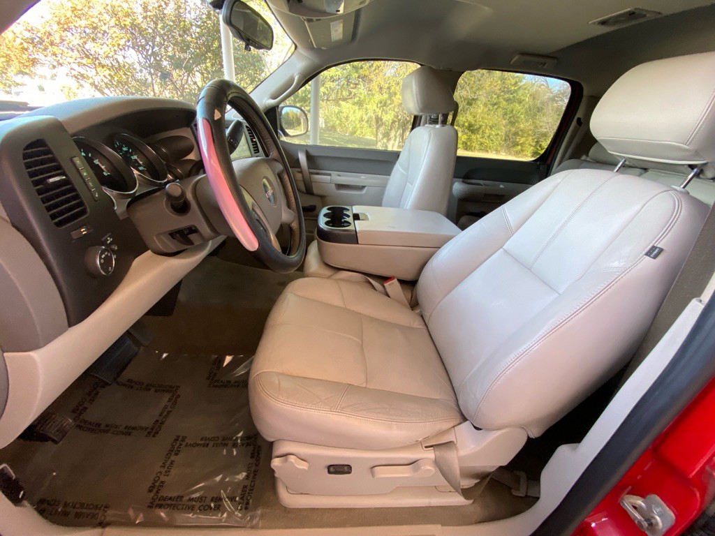 2011 GMC Sierra Image 8