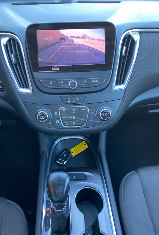 2021 Chevrolet Malibu Image 16