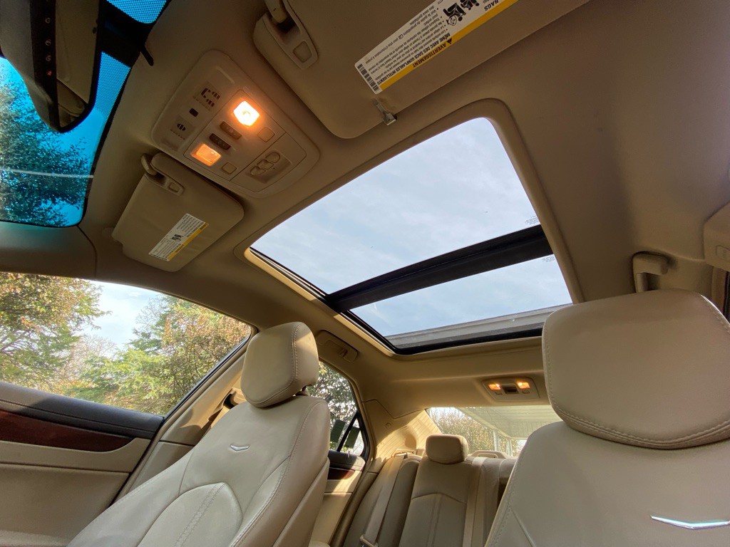 2009 Cadillac CTS Image 14