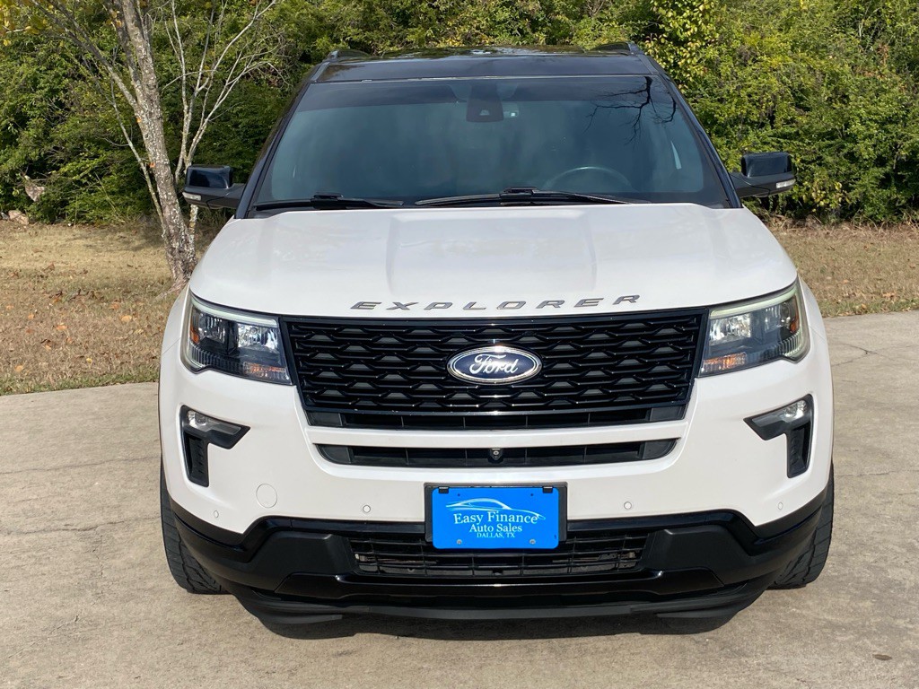 2018 Ford Explorer Image 2