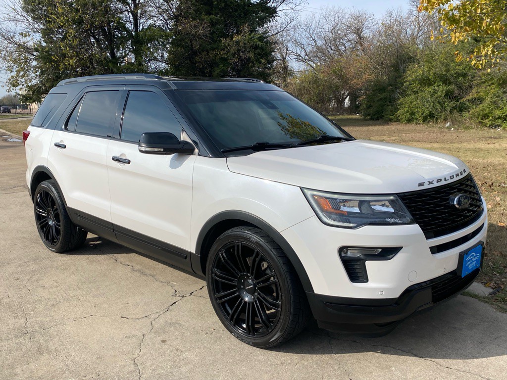 2018 Ford Explorer Image 3