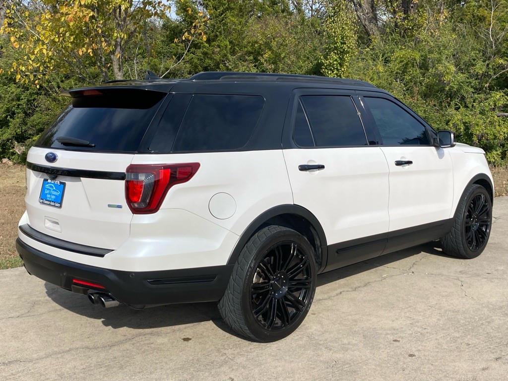 2018 Ford Explorer Image 6
