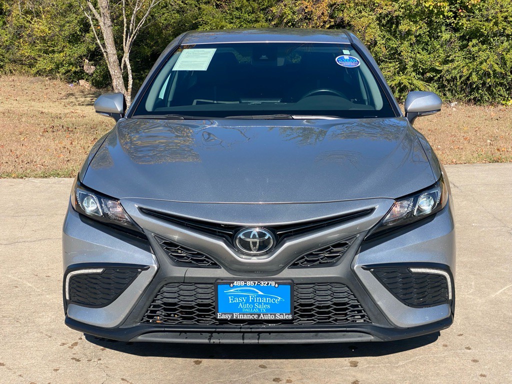 2023 Toyota Camry Image 2