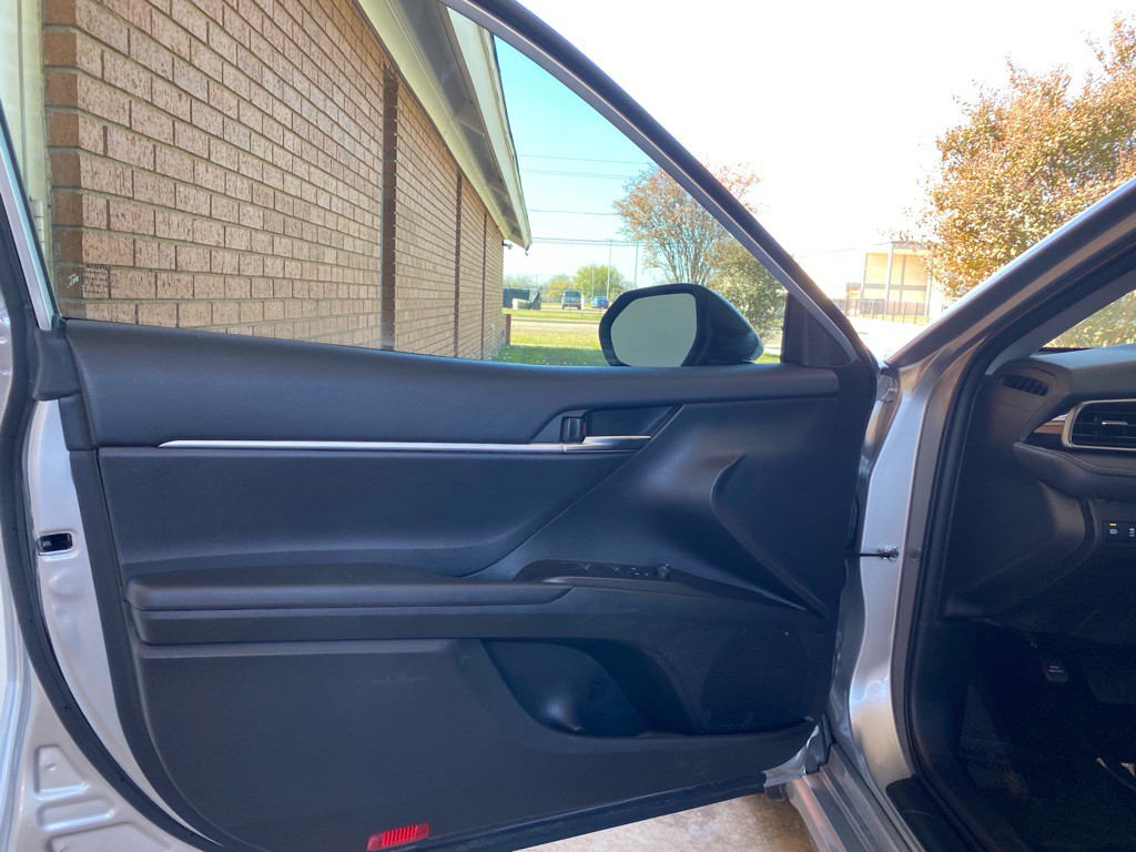 2023 Toyota Camry Image 8