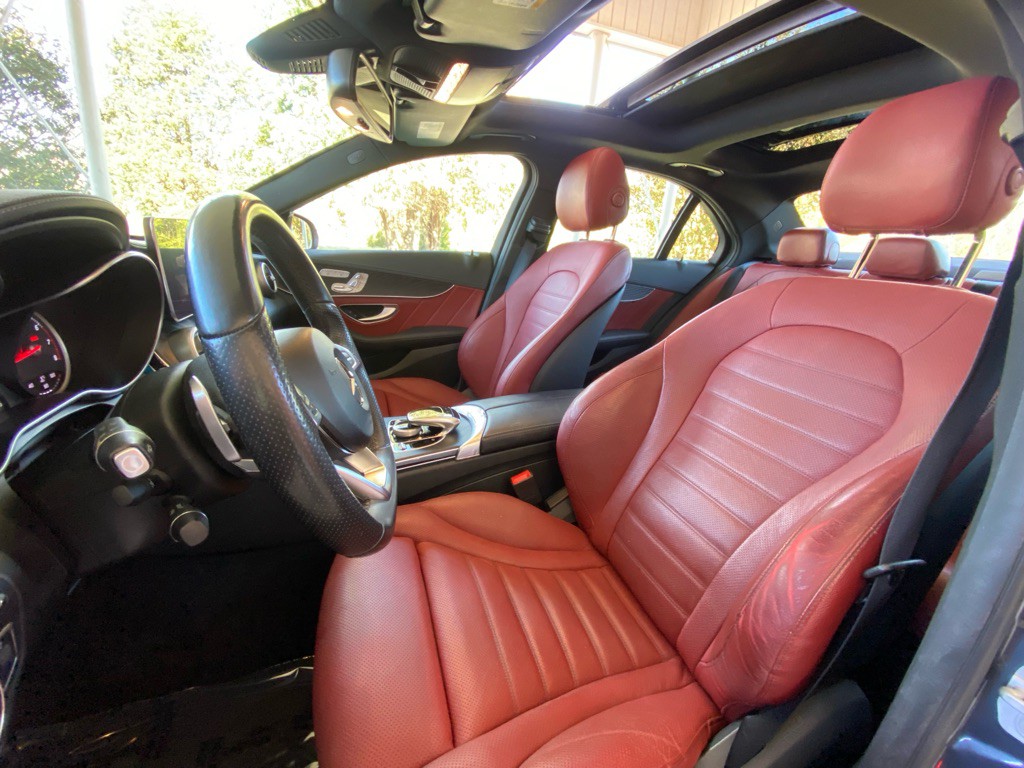 2015 Mercedes-Benz C-Class Image 10