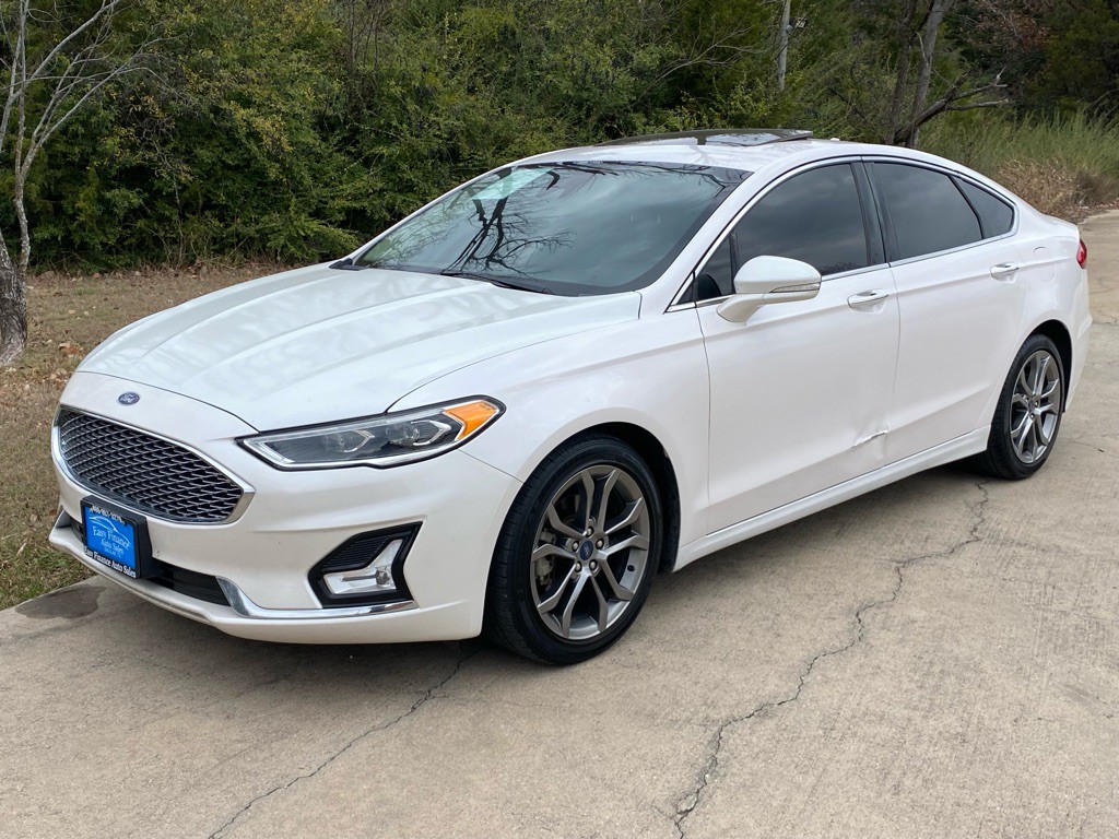 2020 Ford Fusion Image 1