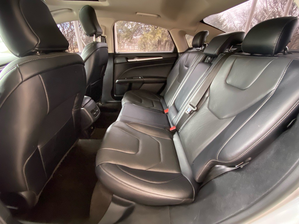 2020 Ford Fusion Image 10