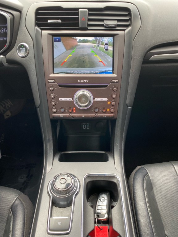2020 Ford Fusion Image 16