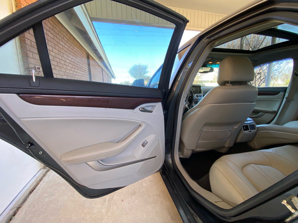 2009 Cadillac CTS Image 10