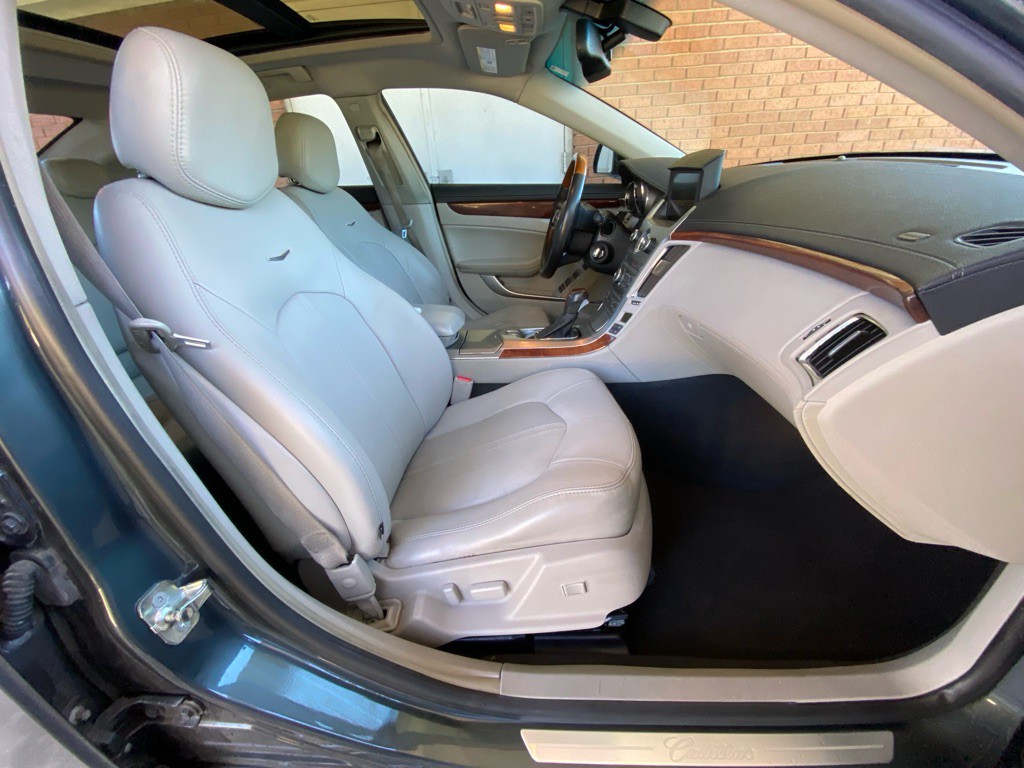 2009 Cadillac CTS Image 13