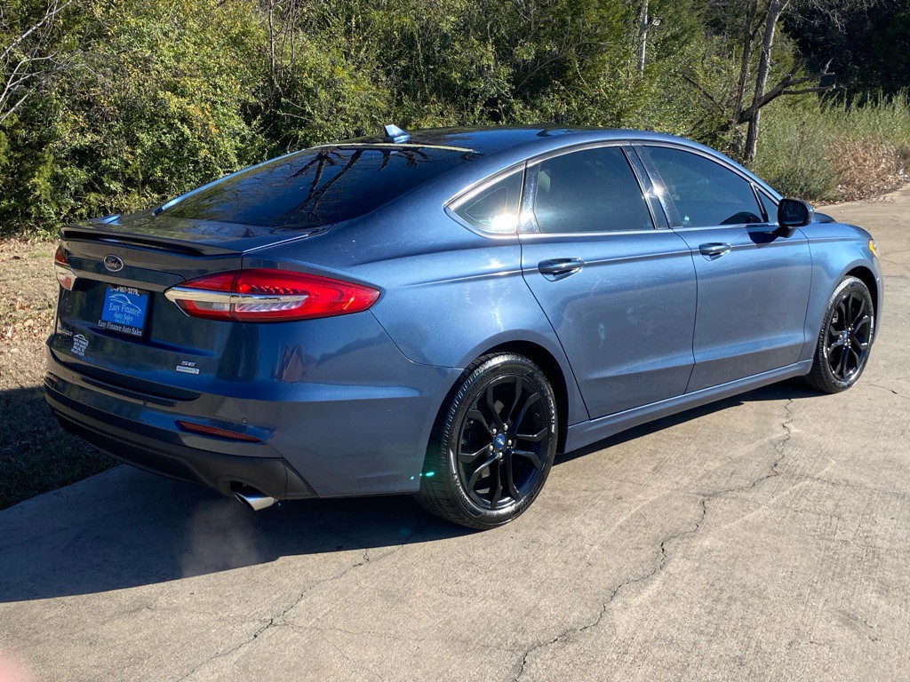 2019 Ford Fusion Image 4