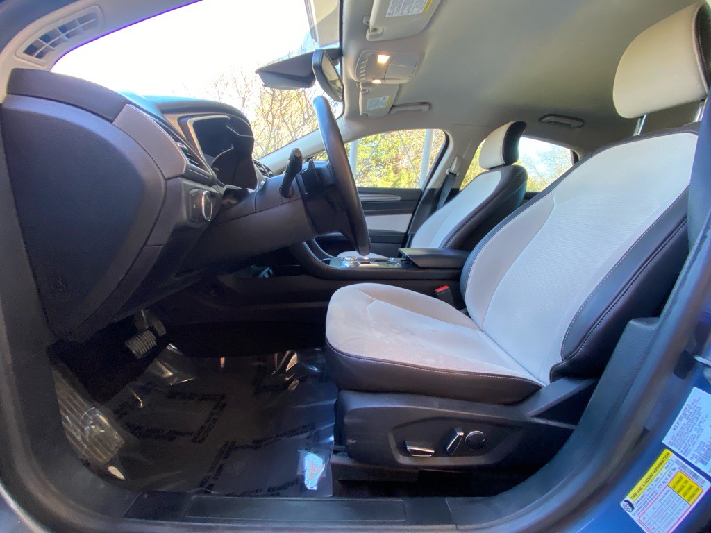 2019 Ford Fusion Image 9