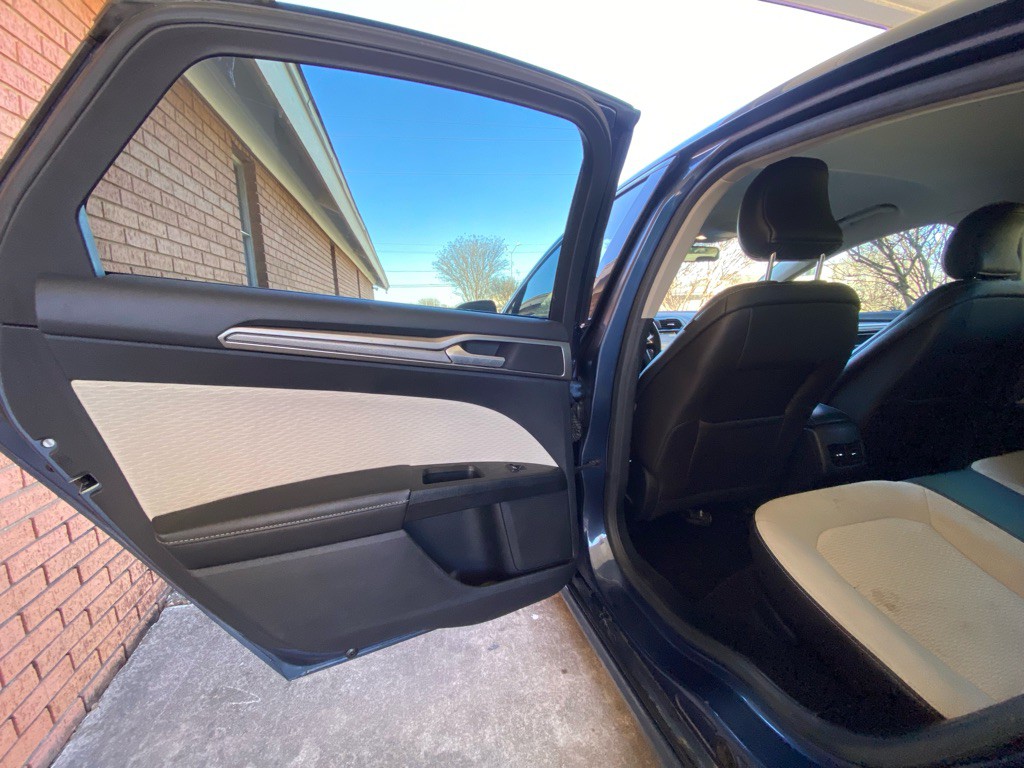 2019 Ford Fusion Image 10