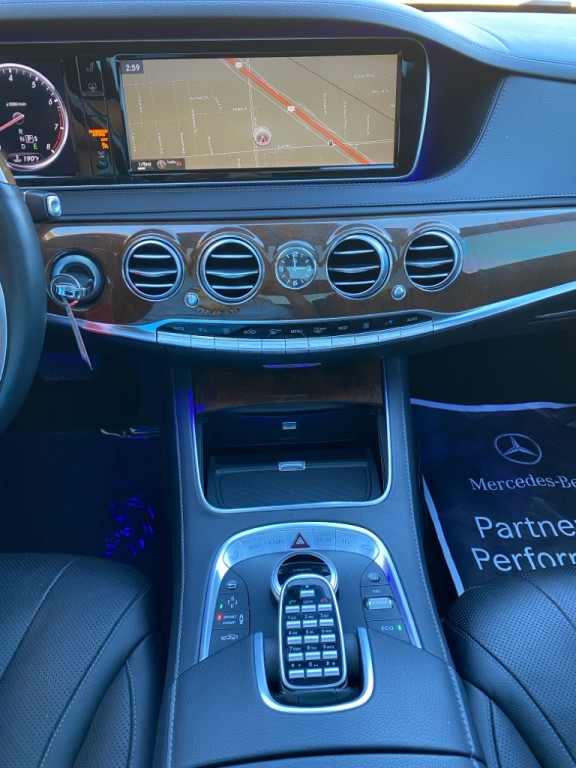 2014 Mercedes-Benz S-Class Image 22