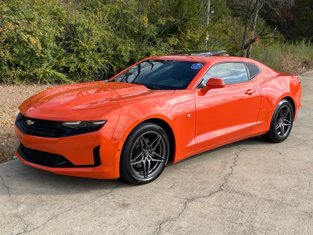2019 Chevrolet Camaro Image 3